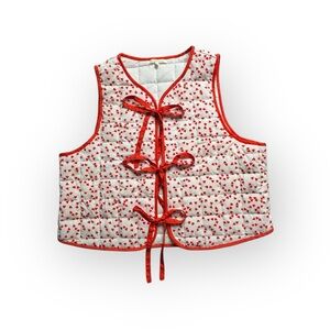 BaeVely Quilted Heart Print Bow Tie Vest White Red Size L NWOT